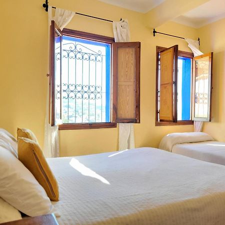 Hotel Gernika Чефчауен Екстериор снимка