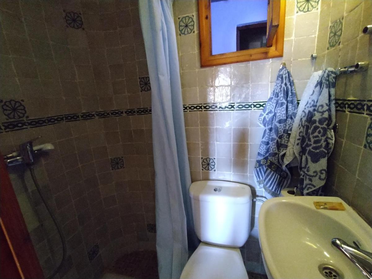 Hotel Gernika Чефчауен Екстериор снимка