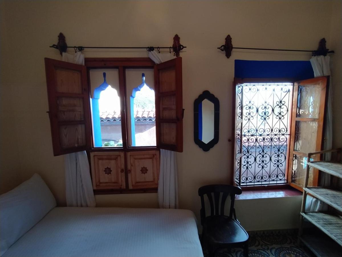 Hotel Gernika Чефчауен Екстериор снимка